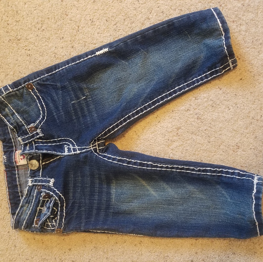 True Religion Capris